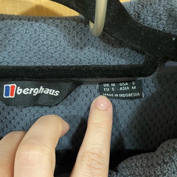 BERGHAUS -Grey Fleece sweater size small Womens Pullover - Picture 5 of 5